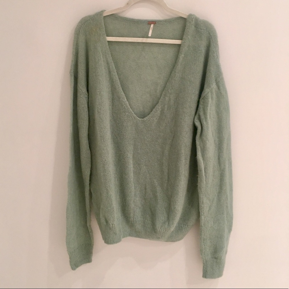Light weight FREE PEOPLE Sweater